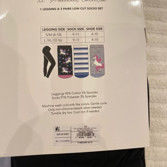 I’M DONE ADULTING, LETS BE UNICORNS LEGGING/SOCKS - Picture 3 of 4